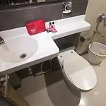 Oyo Rooms Marine Lines