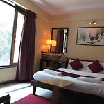 Hotel Sapna Marine Mumbai