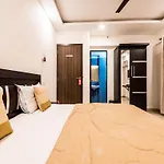Oyo 3463 Arista Apartments