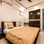 Oyo 3463 Arista Apartments