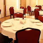 Hotel Metro International