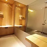 Hotel Metro International 2*