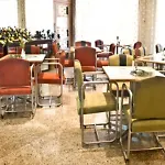 Midtown Pritam Hotel
