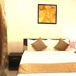 Dragonfly Emerald Mumbai
