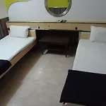 Happy Hotel Mumbai