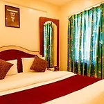 Oyo 845 Kailash Park Hotel