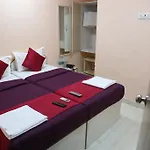 Home Stay 3*