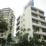 Hiltop Hotel