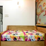 Vista 2Bhk Chembur Apartment