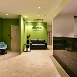 Urbanpod Capsule hotel 3*