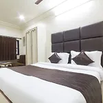 Oyo Rooms Chembur Monorail Station