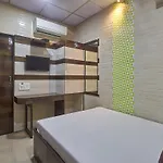 Plaza Guest house *