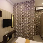 Golden Residency 2*