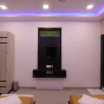Golden Residency Hotel 2*