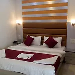 Flagship 83490 Hotel Bently Palace Hotel Mumbai