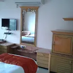Ashwin Hotel