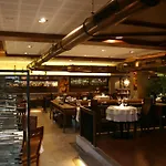 Juhu Residency Boutique Hotel 3*