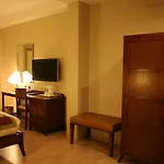 Hotel Juhu Residency Boutique 3*