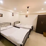 Hostel Basti - A Backpackers *