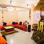 Hostel Basti - A Backpackers *