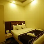 Onyx Residency Hotel 3*