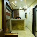 Onyx Residency Hotel 3*