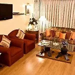 Hotel Midtown Pritam 3*