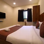 Oyo 8757 Prakash