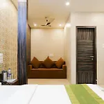 Fabhotel Abrol