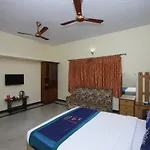 Hotel Oyo 935 Palkhee