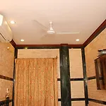 Hira