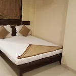 Hotel Apex Regency 3*