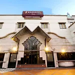 Hotel Rajhans 2*