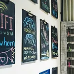 Horn Ok Please Hostel