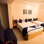 Ashwin Hotel 2*