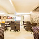 Fabhotel Savoy Suites Mumbai Airport