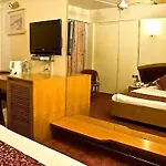 Midtown Pritam