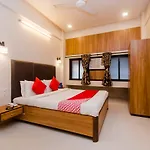 Oyo 935 Palkhee Mumbai