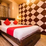 Hotel Oliver, Colaba 2*