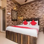 Hotel Oliver, Colaba
