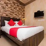 Hotel Oliver, Colaba Hotel