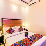 Fabhotel Admiral - Nr Mumbai International Airport
