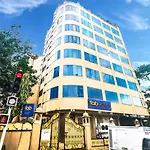 Fabhotel The Pacific Andheri East 3*