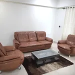 Arista Service Apartments Bandra Kalanagar