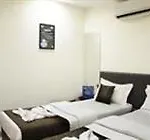 Oyo Rooms Mumbai Airport Road Metro Station