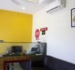Oyo Rooms Mumbai Airport Road Metro Station