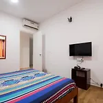 Service In Goregaon West Guest house