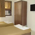Tuliipstays - Kanjurmarg Pluto Suncity *