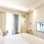 The Park Juhu Hotel 4*