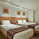 Hotel Leafio-Near Airport